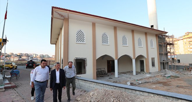 Ahmet Muhtar Büyük Çınar Cami’nin sonuna gelindi