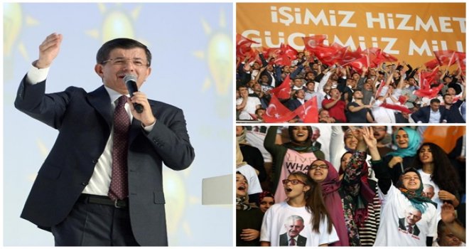 AK PARTİ ADAY TANITIM TOPLANTISI YAPTI