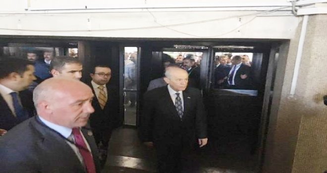 Bahçeli, ifade vermek için Ankara Adliyesi'nde