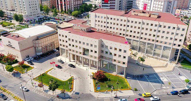 Büyükşehir Belediyesi ''Yesil Bina'' sertifikası aldı