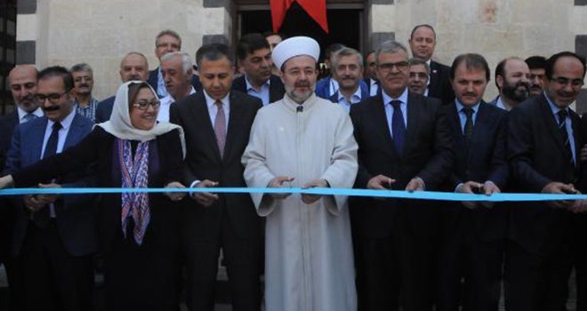 Kaynak ve Görmez'den Gaziantep'te cami açılışı