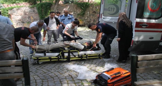 55 Metreden Mağaraya Düşen Rabia, Güçlükle Kurtarıldı