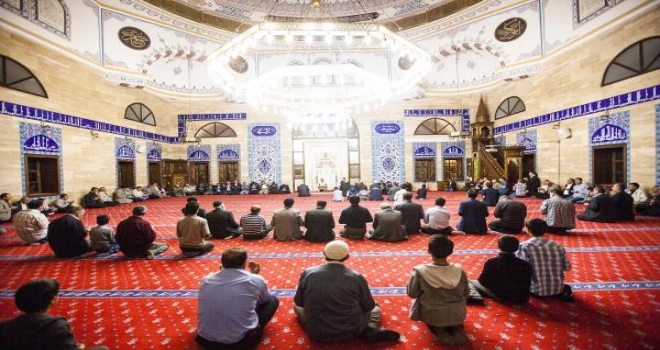 Çerkez Sürgününde Ölenler İçin Ahlatta Mevlit Okutuldu