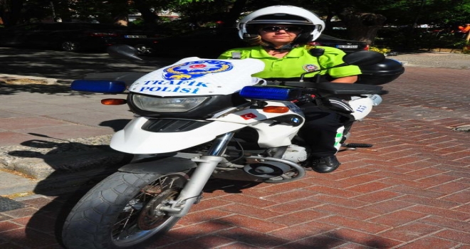 Manisanın Tek Kadın Şahini