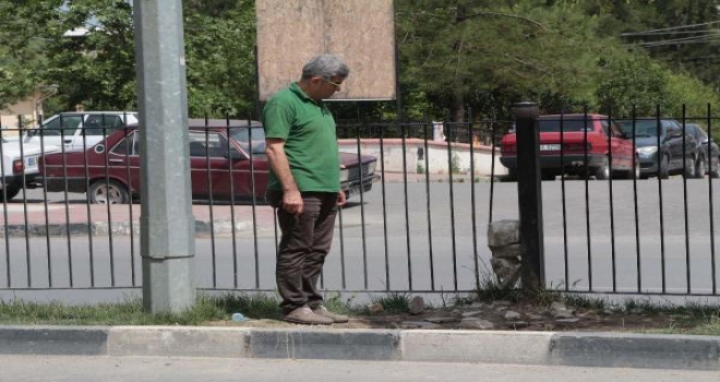 Üst Geçidi Kullanmadı, Kazada Öldü