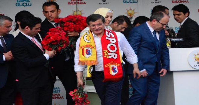 Davutoğlu: Türkiyenin Yükselmesini Durdurmak İstiyorlar (Ek Fotoğraflar)