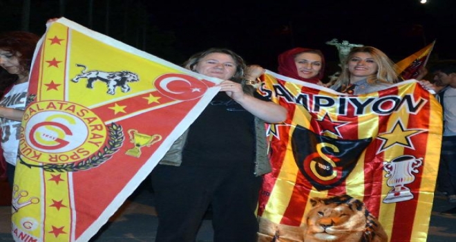 Afyonkarahisarda Şampiyonluk Kutlaması