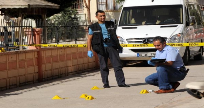 Eşine Kızdı, Havaya 7 Kez Ateş Açtı