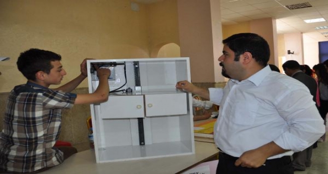 İslahiyede Öğrencilerden Bilim Fuarı 