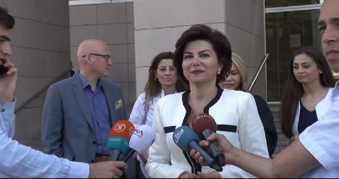 Gazeteci Sedef Kabaşa İlk Celsede Beraat (1)