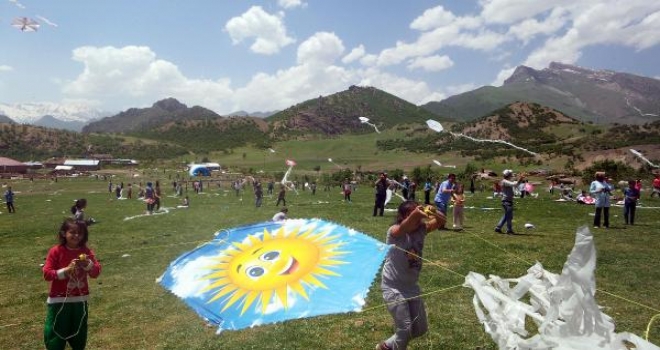 Kato Dağında Uçurtma Şenliği