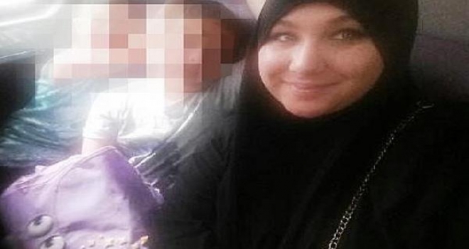 Avustralyalı Anne İki Çocuğunu Terk Ederek Işıde Katıldı 