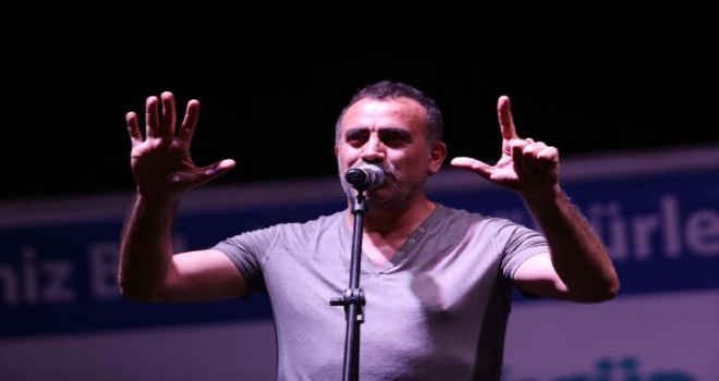 Haluk Levent, Mersinde Konser Verdi