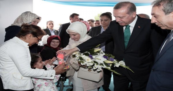 Cumhurbaşkanı Erdoğan: Katar Emiri Ülkesine Döndüğünde Sürpriz Yaparak 53 Tane Arap Atı Gönderdi