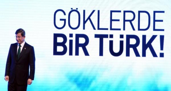 Fotoğraflar // Başbakan Davutoğlu Yerli Uçak Tanıtım Töreninde Konuştu