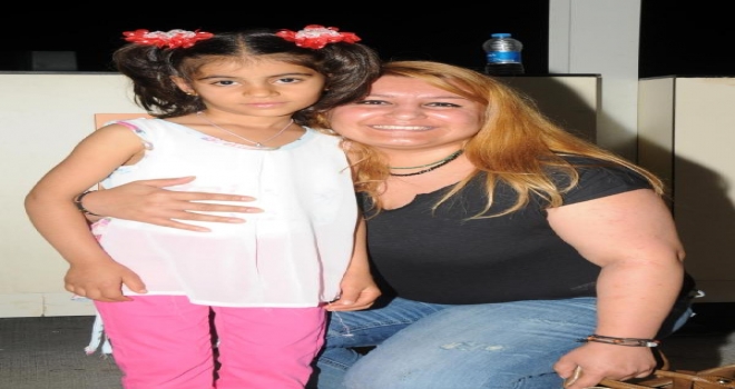Minik Zeynep İlik Nakli İçin Antalyaya Geldi