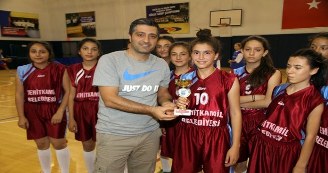 15 Temmuz Demokrasi Şehitleri için Basketbol Turnuvası