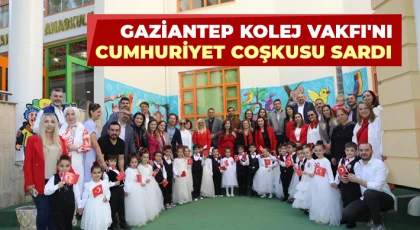 Gaziantep Kolej Vakfı'nı Cumhuriyet coşkusu sardı