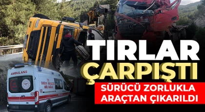 Tırlar çarpıştı! Sürücü zorlukla araçtan çıkarıldı 