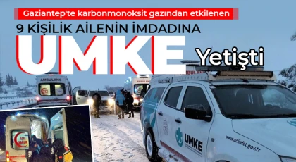  Karlı yolları aşan UMKE, 9 kişilik aileyi sağlık ekiplerine ulaştırdı