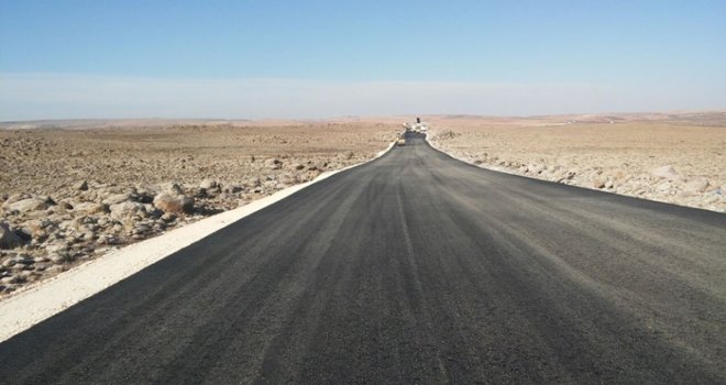 Büyükşehir, yeni mahalle olan köy yollarını genişletiyor