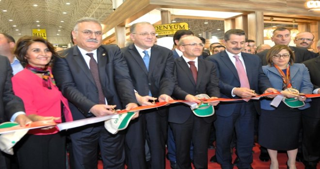 GAPTARIM VE GAPFOOD FUARI TÖRENLE AÇILDI