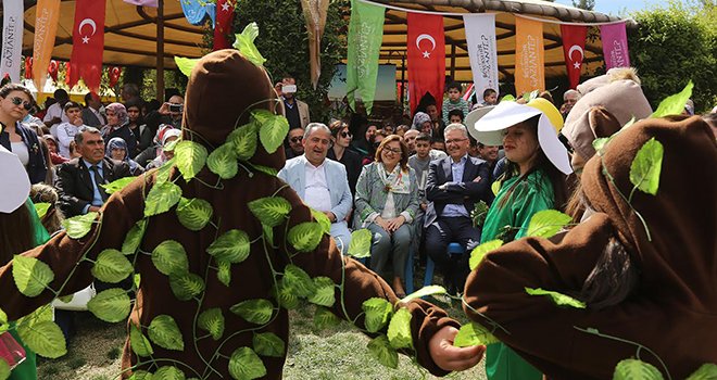 Gaziantep bahara "Merhaba" dedi