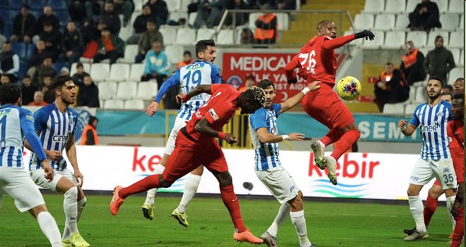 Gaziantep FK Kasımpaşa'da direkten döndü: 3-4