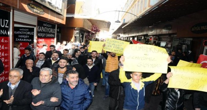 Gaziantep'te Halep Çarşısı esnafından yıkım kararına protesto