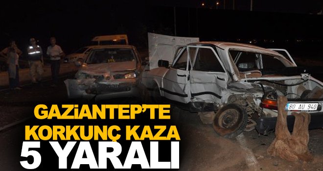 Gaziantep’te iki otomobil çarpıştı: 1’i çocuk, 5 kişi yaralı