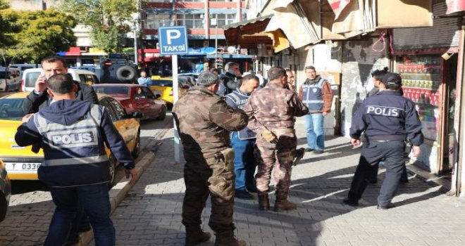 Gaziantep'teki huzur operasyonunda aranan 11 şüpheli yakalandı