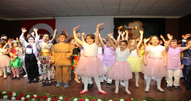 GKV’de 23 Nisan coşkusu şölene dönüştü