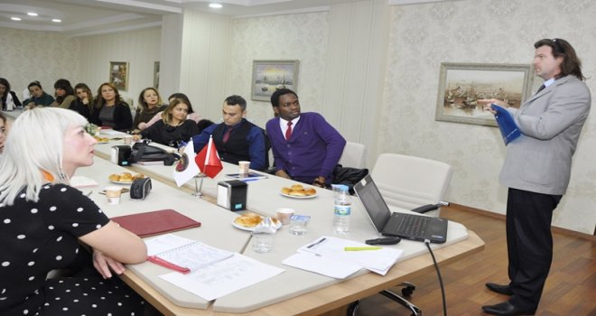 GKV’de Farklılaştırılmış Öğretim Çalıştayı 