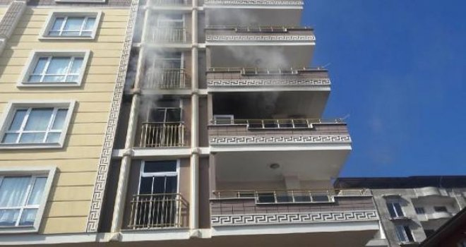 İslahiye'de Apartmandaki yangın korkuttu