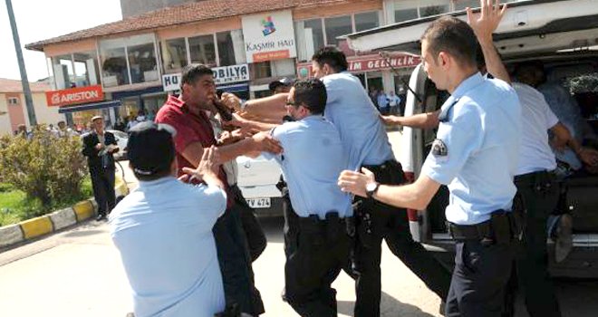 MALİ GENEL KURULUNDA OLAY