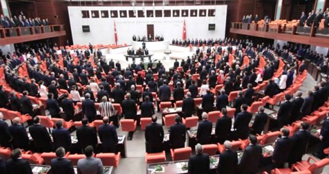 MHP ve HDP adayları arasında gizli oylama!