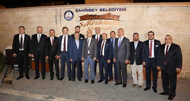MÜSİAD ŞEHREKÜSTÜ KONAKLARINI GEZDİ 