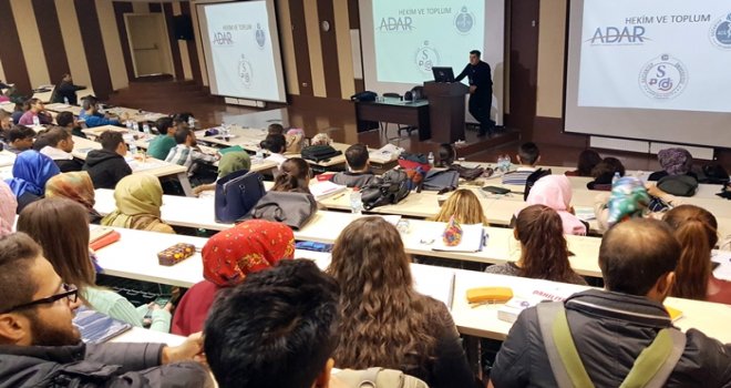 Prof. Dr. Yıldırım’dan iyi hekimlik konferansı