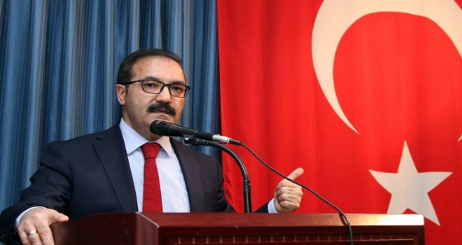 Rektör Gür: Tarihini bilmeyenler geleceğe yön veremez