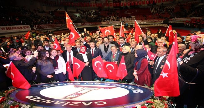 ŞAHİNBEY ŞEHİTLERİNİ ANDI