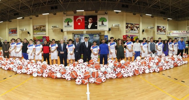 Şehitkamil'den spora destek tam hız sürüyor