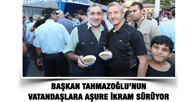 Tahmazoğlu, vatandaşlar aşure ikram etti