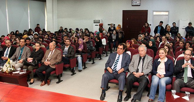 “Türk Kültüründe Kamlık” Konferansı D­üzenlendi